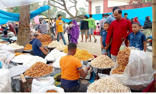 গাইবান্ধায় ঐতিহ্যবাহী বান্নি মেলা অনুষ্ঠিত