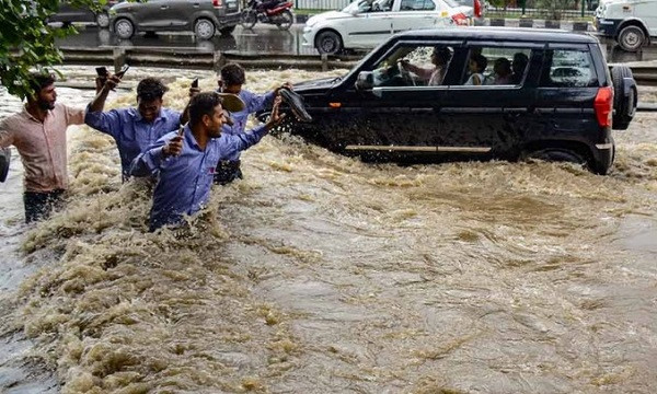 অস্বাভাবিক বৃষ্টিপাতের শঙ্কা দক্ষিণ এশিয়ায়
