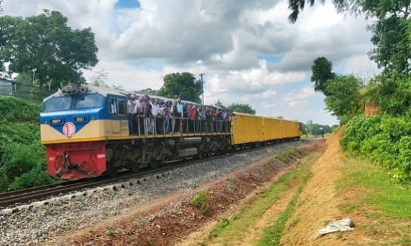 আখাউড়া-আগরতলা রেলপথে চললো পরীক্ষামূলক ট্রেন