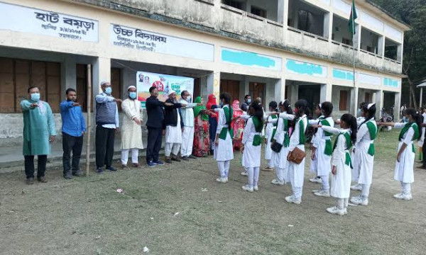 সিরাজগঞ্জে এক স্কুলে পরীক্ষার আগেই নিয়োগ চূড়ান্তের অভিযোগ