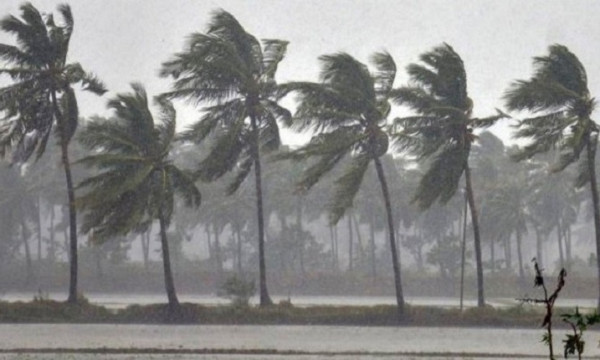 বজ্র ও শিলাবৃষ্টির পূর্বাভাস দিলো আবহাওয়া অধিদপ্তর