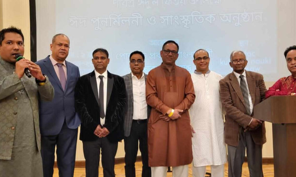 পোল্যান্ডে  ঐতিহাসিক প্যালেস অফ কালচারে ঈদের সবচেয়ে বড় উৎসব উদযাপন