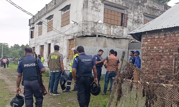 জঙ্গি আস্তানা সন্দেহে ঘিরে রাখা সেই বাড়িতে অভিযান শুরু