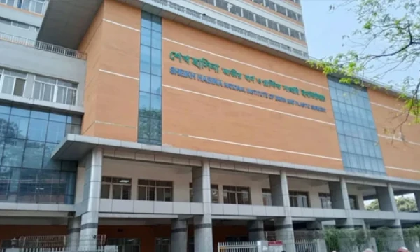 এসি বিস্ফোরণ: একে একে চলে গেলেন চারজন