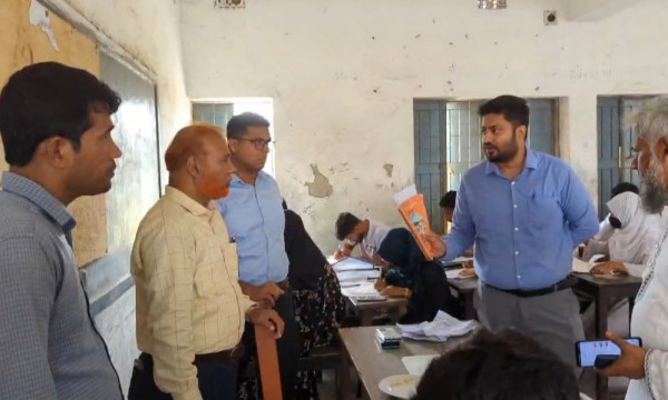 ফরিদপুরে ৬ এইচএসসি পরীক্ষার্থীকে বহিষ্কার