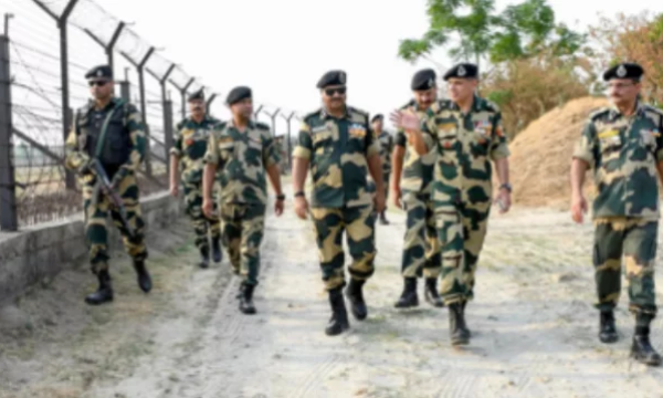 ভারতের বিএসএফ প্রধানকে অপসারণ
