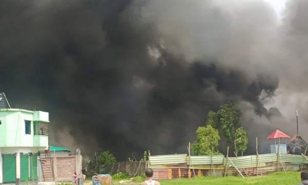 বিগবস কারখানায় আগুন