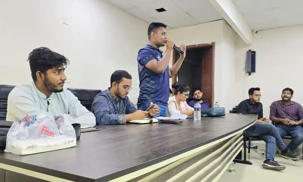 সরকারের সঙ্গে দ্বান্দ্বিক সম্পর্কে যাওয়ার সিদ্ধান্ত ছাত্র আন্দোলনের