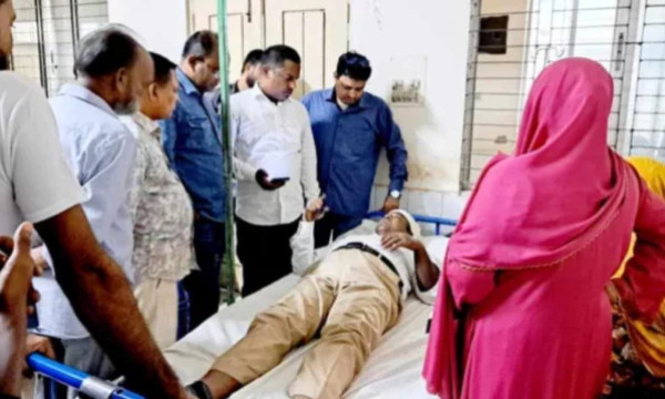 নেত্রকোণায় দুর্বৃত্তের হামলায় ২ সাংবাদিক আহত, আটক ১