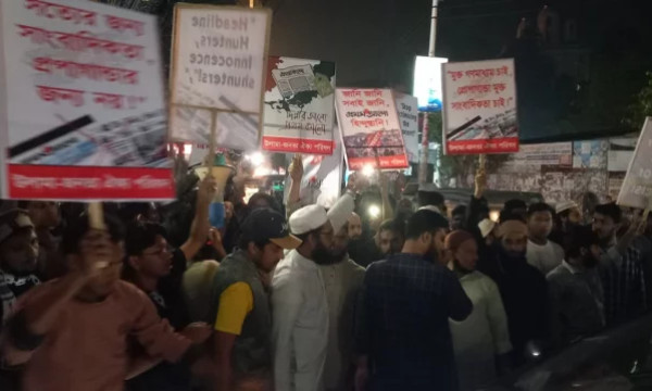 চট্টগ্রামে প্রথম আলোর কার্যালয়ে হামলার চেষ্টা,  ছিলেন বৈষম্যবিরোধী ছাত্ররা