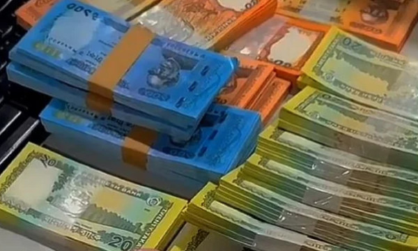 সাড়ে ২২ হাজার কোটি টাকা ছাপিয়ে ৬ ব্যাংককে দিল কেন্দ্রীয় ব্যাংক