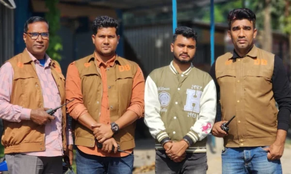 বিয়ের জন্য চাপ, থানা থেকে লুট করা অস্ত্র দিয়ে প্রেমিকাকে হত্যা