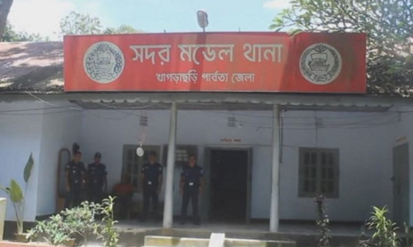 খাগড়াছড়িতে ঘরে ঢুকে নারীকে হত্যা, আটক ১