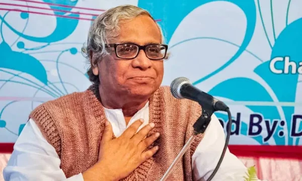 শিক্ষার্থীদের দাবির মুখে উপাচার্যসহ তিন শিক্ষকের পদত্যাগ