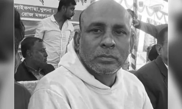 মধ্যরাতে পুলিশের অভিযান, আওয়ামী লীগ নেতার মৃত্যু