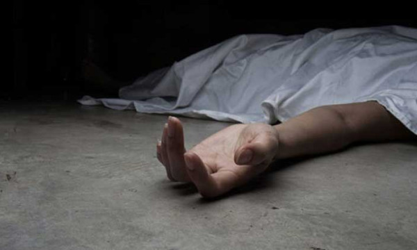 আমগাছে ঝুলেছিল শিকলে বাঁধা কৃষকের লাশ