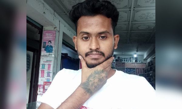 ঝালকাঠিতে ব্যবসায়ীকে কুপিয়ে হত্যা